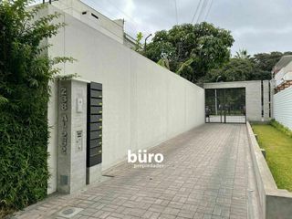 Foto 2 de EXCELENTE OPORTUNIDAD CASITA EN CONDOMINIO ACCESO A PARQUE EN VENTA SAN ISIDRO