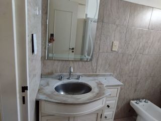 Foto 14 de Departamento en alquiler de 3 dormitorios c/ cochera en Centro