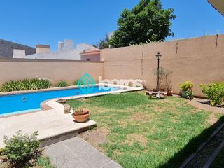 Foto 29 de Casa en venta 270 m2 en Tres Cerritos