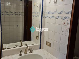 Foto 13 de Casa en venta 270 m2 en Tres Cerritos
