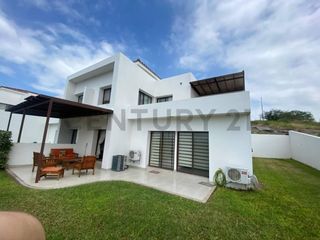 Foto 20 de Departamento amoblado en urbanización exclusiva – Montecristi Golf Club