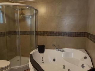 Foto 10 de Arriendo Casa en Cumbayá | Urbanización Privada