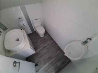 Foto 12 de Venta de casa-comercial Estación Hospital prado centro