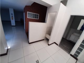 Foto 16 de Venta de casa-comercial Estación Hospital prado centro