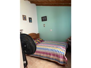 Foto 14 de Venta de casa segundo piso en Guayabal la colinita