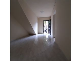 Foto 2 de Venta de casa primer piso en Cristo Rey