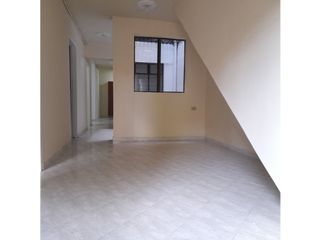 Foto 1 de Venta de casa primer piso en Cristo Rey