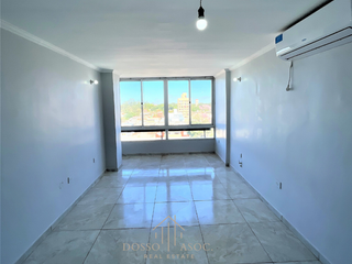 Foto 2 de VENDE DEPARTAMENTO DE 3 DORMITORIOS REFACCIONADO A NUEVO EN CALLE ARTURO ILLIA 1055 - RESISTENCIA CHACO