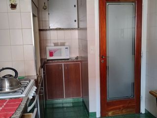 Foto 32 de PH TIPO CHALET DE 6 AMBIENTES EN PLANTA ALTA CON GARAJE, APTO PROFESIONAL Y APTO PARA VIVIENDA EN CHAUVIN