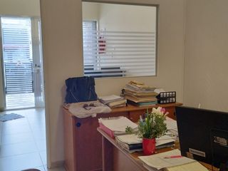 Foto 3 de PH TIPO CHALET DE 6 AMBIENTES EN PLANTA ALTA CON GARAJE, APTO PROFESIONAL Y APTO PARA VIVIENDA EN CHAUVIN