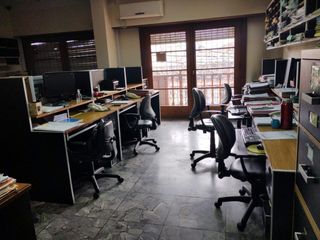 Foto 7 de PH TIPO CHALET DE 6 AMBIENTES EN PLANTA ALTA CON GARAJE, APTO PROFESIONAL Y APTO PARA VIVIENDA EN CHAUVIN