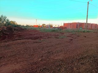 Foto 2 de TERRENO EN VENTA EN ARISTOBULO DEL VALLE CERCA DE BURBACH AUTOMOTORES