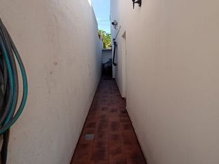 Foto 17 de Venta Excelente Casa de 6 ambientes, Villa Lugano, CABA