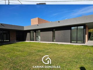 Foto 19 de VENTA CASA NIVEL GERENCIAL B° PRIVADO SAUCES DEL LIMAY NEUQUEN CAPITAL