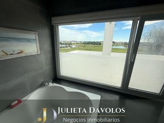 Foto 12 de Casa en  Venta 6 Ambientes El Canton Barrio Golf Escobar