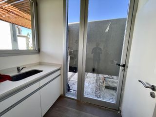 Foto 13 de VENTA CASA A LA LAGUNA BARRIO SAN SEBASTIAN A1
