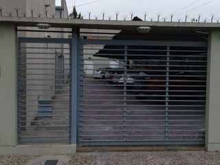 Foto 4 de Casa en  VENTA !