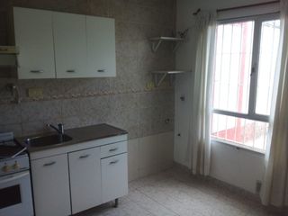Foto 5 de ALQUILER DE VIVIENDA EN ZONA SUR