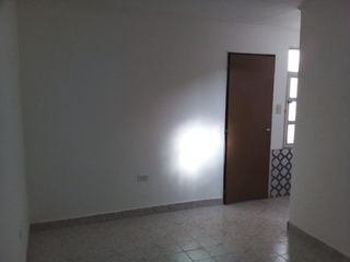 Foto 10 de ALQUILER DE VIVIENDA EN ZONA SUR