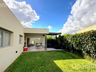Foto 8 de ALQUILER-EXCELENTE CASA EN SAN RAMIRO-LOTE CENTRAL -PDE