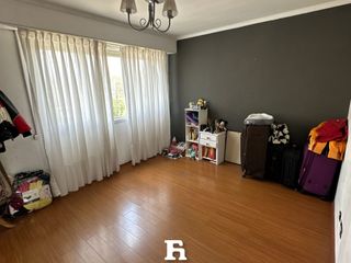 Foto 20 de Chalet en venta de 5 ambientes