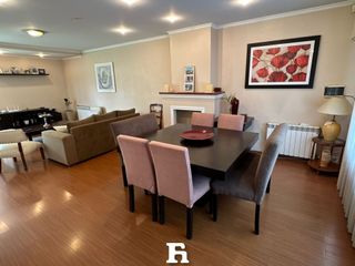 Foto 4 de Chalet en venta de 5 ambientes