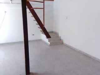 Foto 11 de DOS CASAS DE 3 AMB. CADA UNA. ARRUE Y LURO