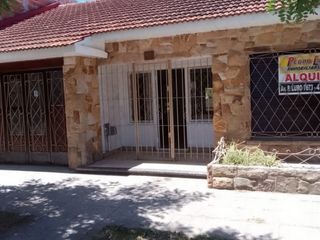 Foto 2 de DOS CASAS DE 3 AMB. CADA UNA. ARRUE Y LURO