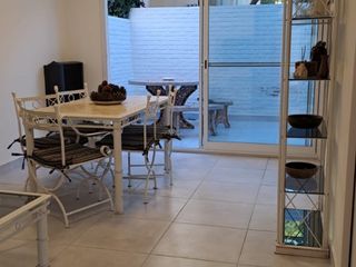 Foto 5 de Duplex en Pinamar para 6. Comodidad y Ubicacion Perfecta - 2 Dormitorios con Patio y Parrilla