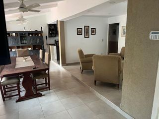 Foto 8 de CASA EN VENTA BARRIO BANCARIO