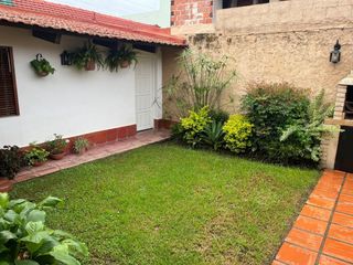 Foto 6 de CASA EN VENTA BARRIO BANCARIO