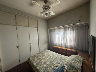 Foto 6 de Venta Casa 4 ambientes con garage y fondo lote de 10 x 29 - Villa Lugano