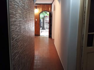 Foto 2 de VENTA CASA 3 AMBIENTES EN CABA (VILLA LUGANO)