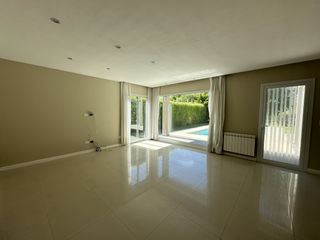 Foto 9 de Casa en alquiler en Barrio Rumenco