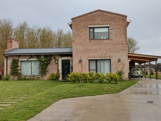 Foto 3 de Casa en alquiler temporal Barrio privado Rumenco