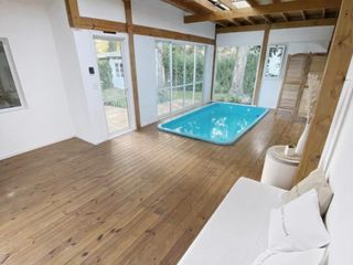 Foto 3 de Casa con piscina en alquiler temporario