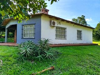 Foto 5 de CASA EN ALQUILER TRES DORMITORIOS CON PATIO GRANDE, SOBRE AV. DE LAS AMERICAS