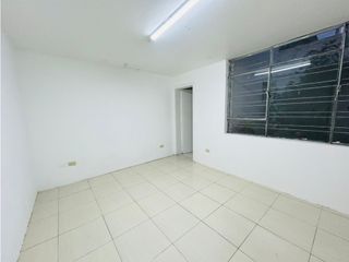 Foto 5 de La Rio Coca, Casa Comercial en Renta, 420m2, 8 Ambientes