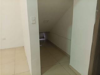 Foto 11 de La Colón, Local Comercial en Renta, 70m2, 2 Ambientes