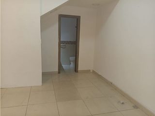 Foto 3 de La Colón, Local Comercial en Renta, 70m2, 2 Ambientes