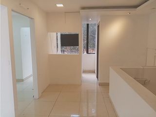 Foto 5 de La Colón, Local Comercial en Renta, 70m2, 2 Ambientes