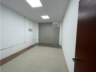 Foto 10 de Local en Alquiler 790 m² en Guayaquil, Av Carlos Julio Arosemena