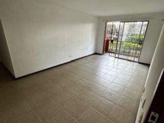 Foto 1 de Vendo Aparatamento Primer Piso En La Portada De La Hacienda