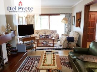 Foto 2 de VENTA CHALET SAN CARLOS
