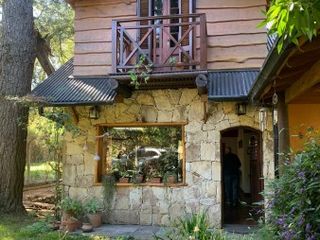 Foto 24 de CabaÃ±a  de Piedra -Bosque Peralta Ramos-Mar  del plata