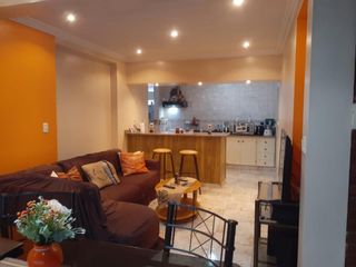 Foto 2 de Venta casa 4 ambientes, Villa Lugano