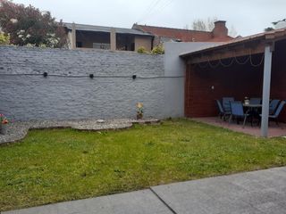 Foto 26 de Venta casa 4 ambientes, Villa Lugano