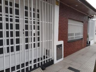 Foto 5 de Venta casa 4 ambientes, Villa Lugano
