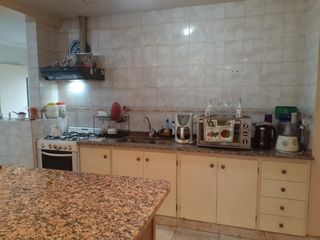 Foto 3 de Venta casa 4 ambientes, Villa Lugano