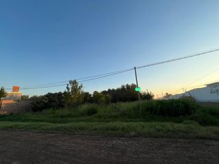 Foto 2 de TERRENO EN ESQUINA - RECREO